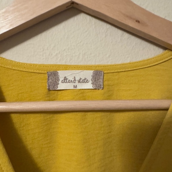 altar’d state mustard yellow ruffle sleeve blouse Size Medium - Picture 3 of 5